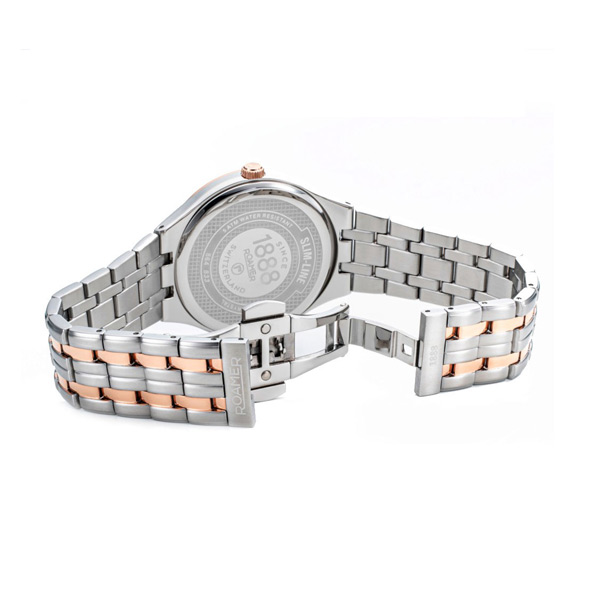 ساعت زنانه رومر مدل 864857492050، ساعتی بند استیل و کلاسیک از این برند سوئیسی می‌باشد. واچزاپ، نماینده رسمی عرضه محصولات رومر در کشور