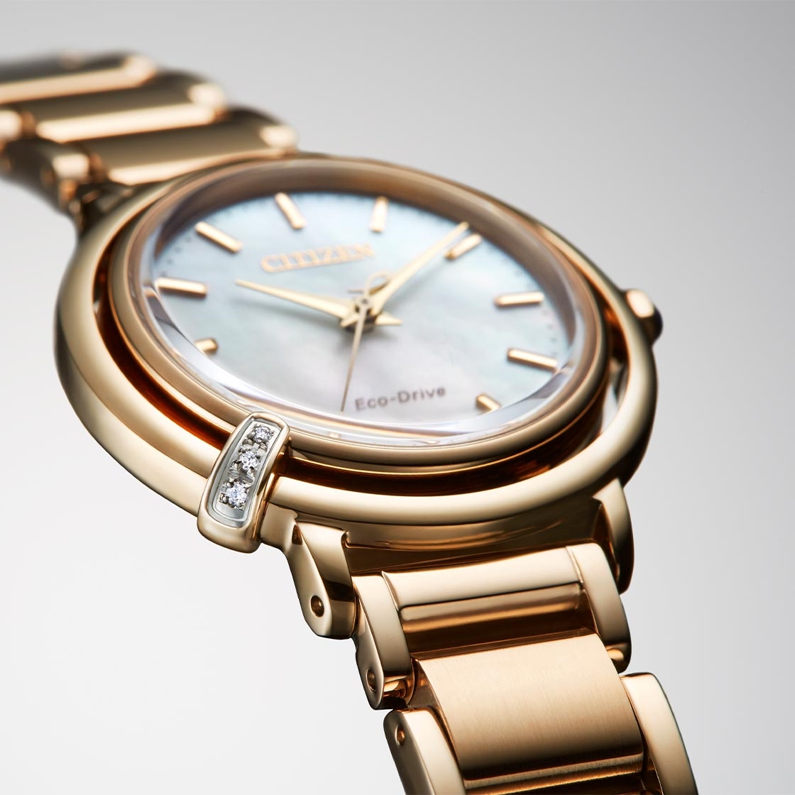 ساعت مچی زنانه سیتیزن مدل EM1093-61D - تصویر 2